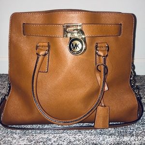 •Michael Kors Hamilton Bag•